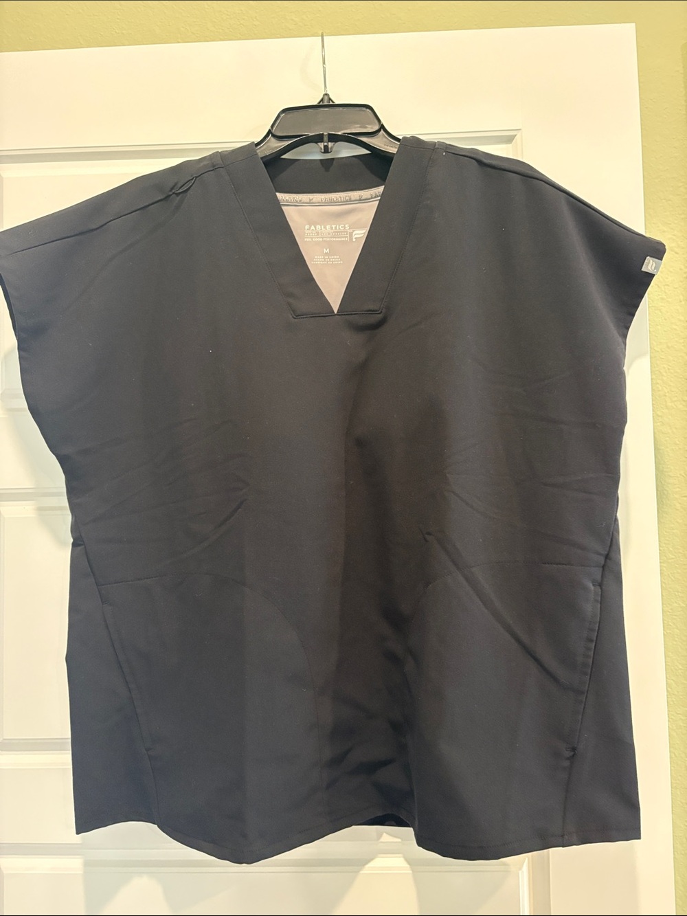Fabletics scrub top with built in bra